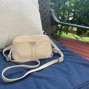 USED Small Brighton Crossbody Cream
